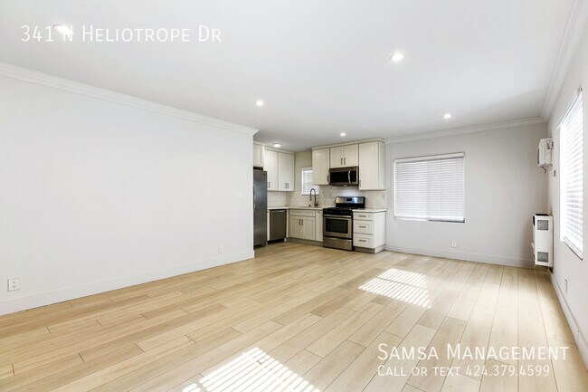 Photo - 341 Heliotrope Dr