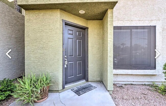 Photo - 4201 N 20th St