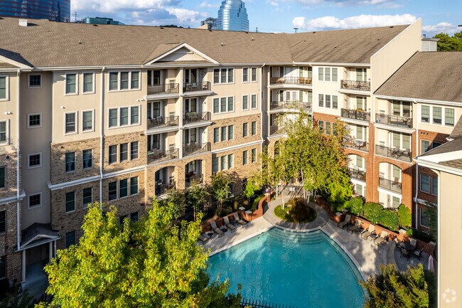 Photo - Vinings Main