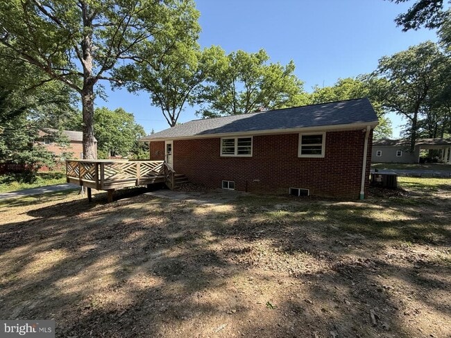 Building Photo - 51 Blair Rd