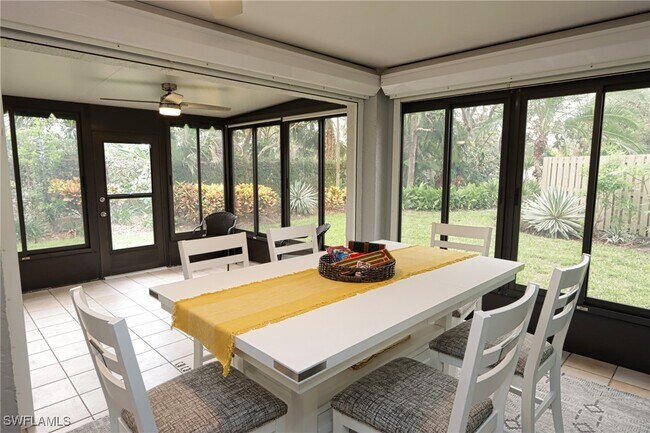 Photo - 736 Reef Point Cir Unidad 125-0