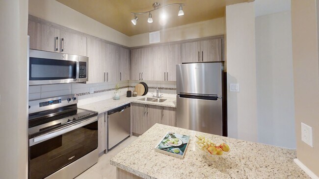 Photo - Hunter's Lodge