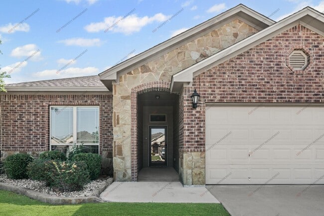 Photo - 513 Wedgwood Dr