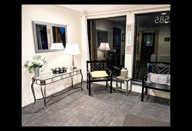 Photo - Mayfield Gardens