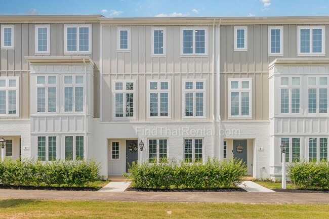 Newly Built Home w Large Island in Open Ki... - Newly Built Home w Large Island in Open Ki...