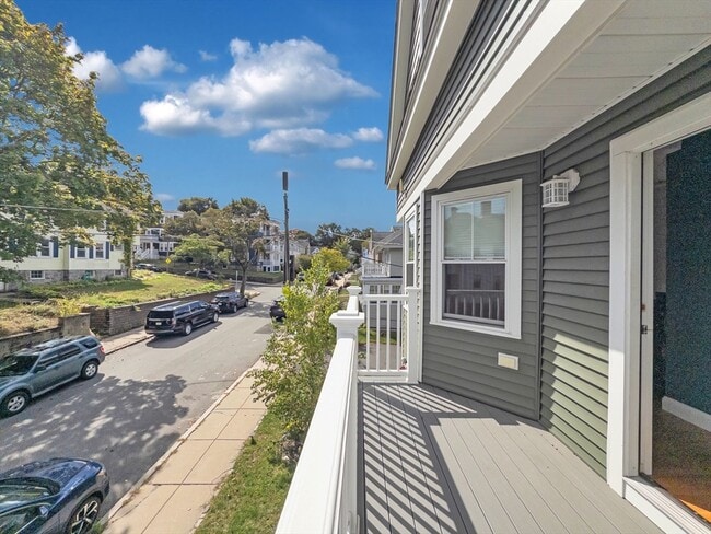 Photo - 19 Iona St Unit 2