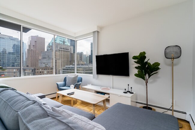 Building Photo - Somerset Unit 00501