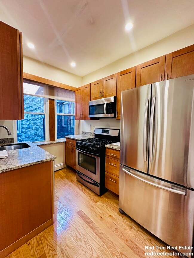 Photo - 18 Garden St Unit 3