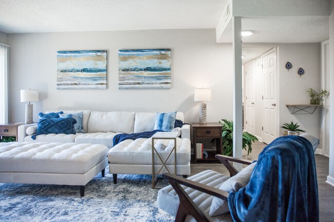 Photo - The Views at Irondale