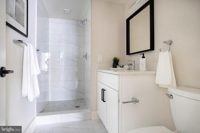 Photo - 1805 N Howard St Unit 505