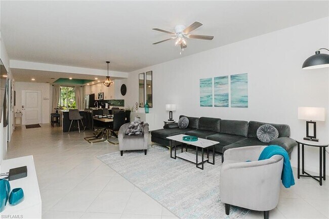 6039 Ellerston Wy