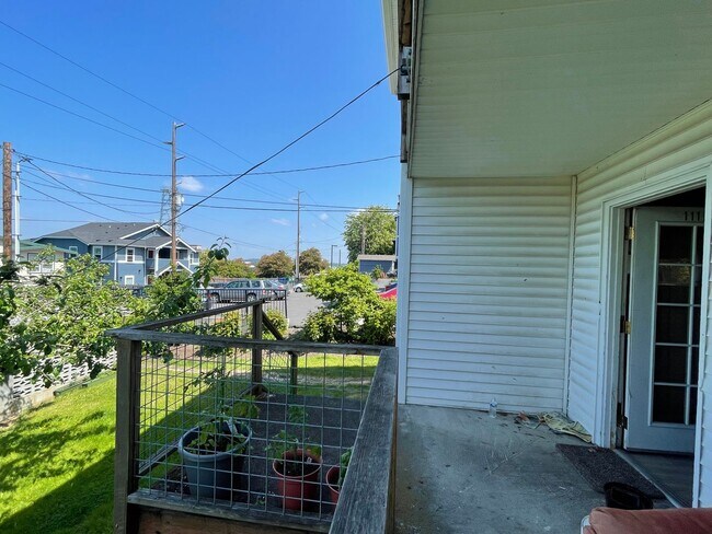 Photo - 1111/1113/1115 N Garden St Unit 1111 N Garden St