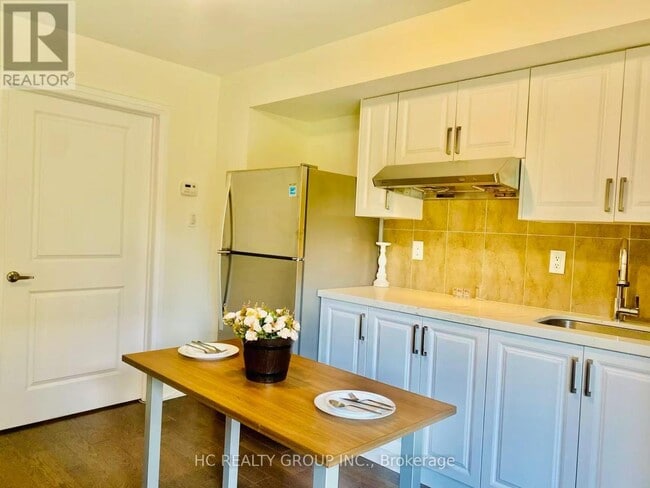 Photo - 2123 Royal Gala Cir