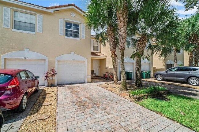 Photo - 6373 Landings Way