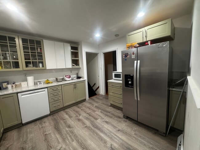 Photo - 8409 Freestone Ave