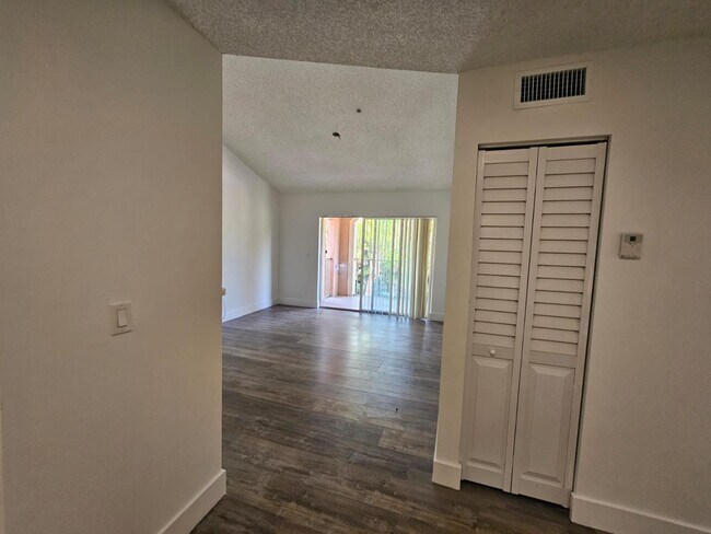 Building Photo - 12172 St Andrews Place # 303 - SA 12-303 Unit 303 Rental