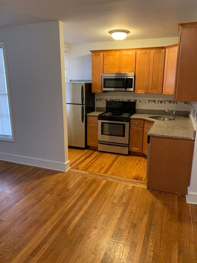 Photo - 1106 Franklin St