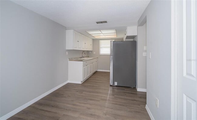 Photo - 7911 Foxwood Dr