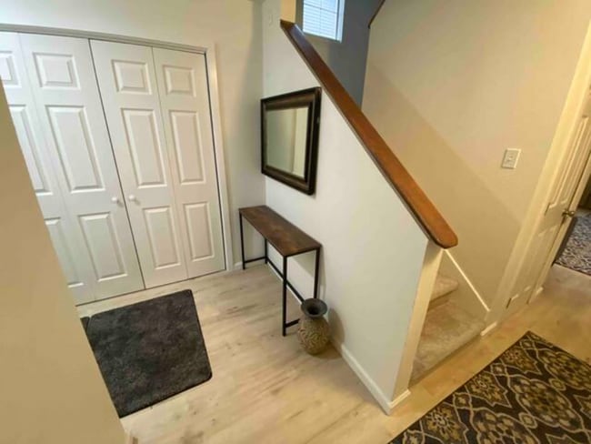 Photo - 5422 Larkspur Cir