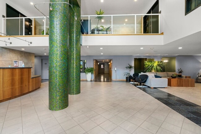 Photo - Super Spacious Cortez Hill 2-Bedroom at Discovery! Small Pet Ok! Unit 416R