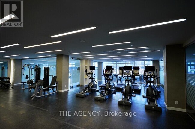 Photo - 170 Sumach St Unité 711