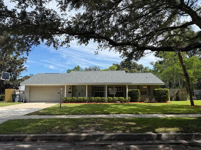 4/3 WINTER PARK POOL HOME WITH WINTER PARK SCHOOLS! (Orange County Winter Park Schools)