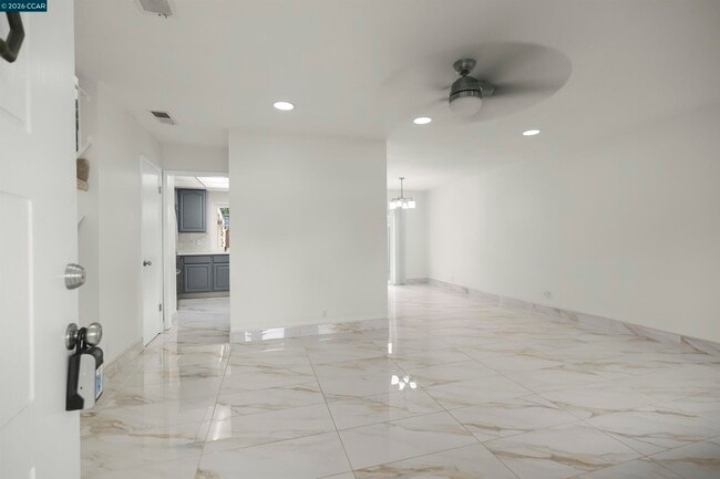 Photo - 560 La Copita Ct