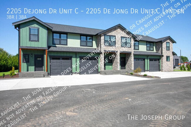 Building Photo - 2205 Dejong Dr Unit C