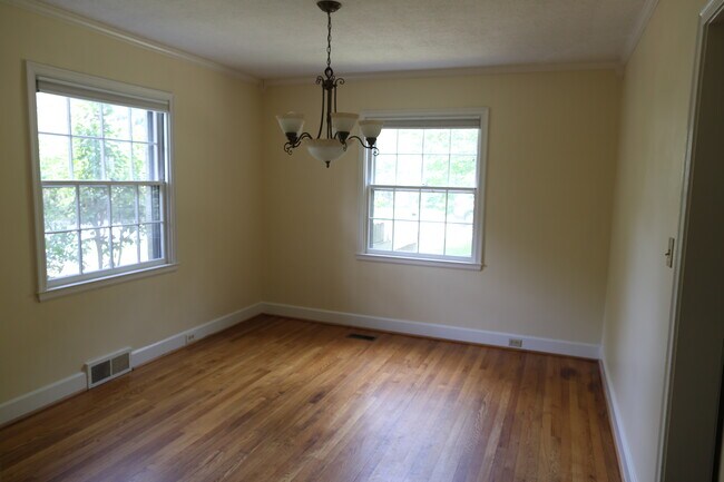 Photo - 1005 Arnette Avenue