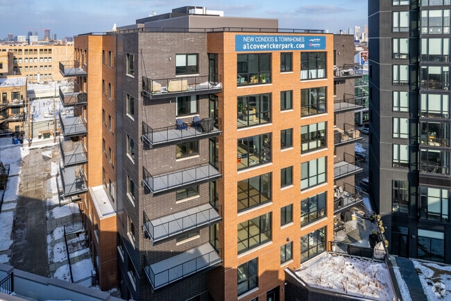 Photo - Alcove Wicker Park