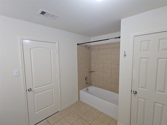 2303 Golden Brandy Ln