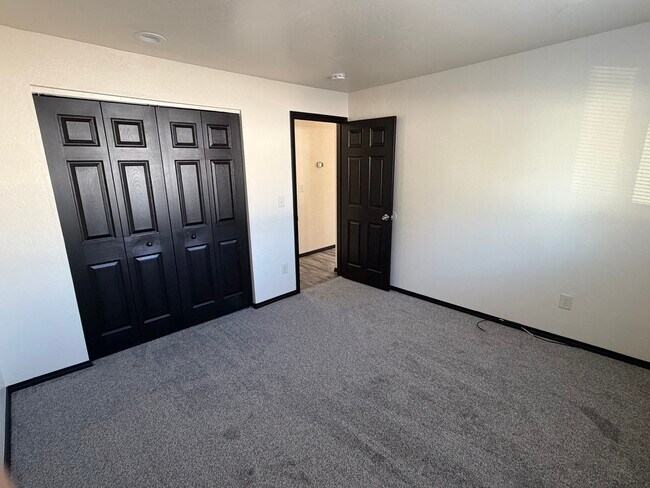 Photo - 1514 W 4th Ave Unit A