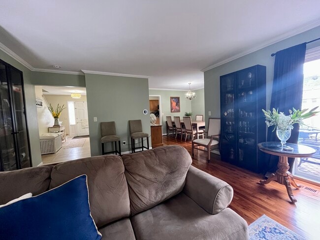 Photo - 1760 Trailwood Path