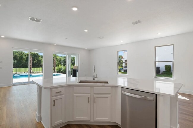 Photo - Luxurious Pool Home in Reunion Resort | Go...