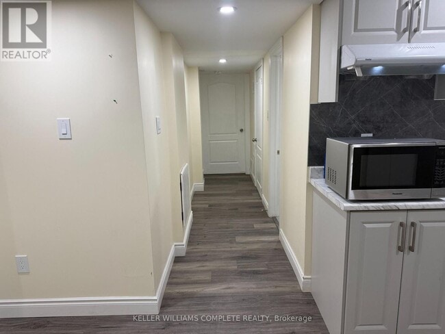 Photo - 37 Allegro Dr