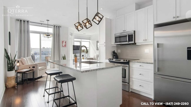 Photo - 15277 Yonge St Unit 408B-15277 Yonge St, Aurora, Ontario