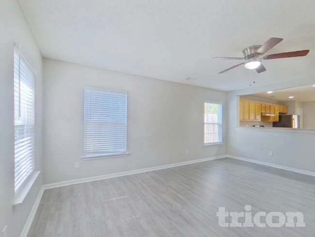 Photo - 217 Wild Olive Dr