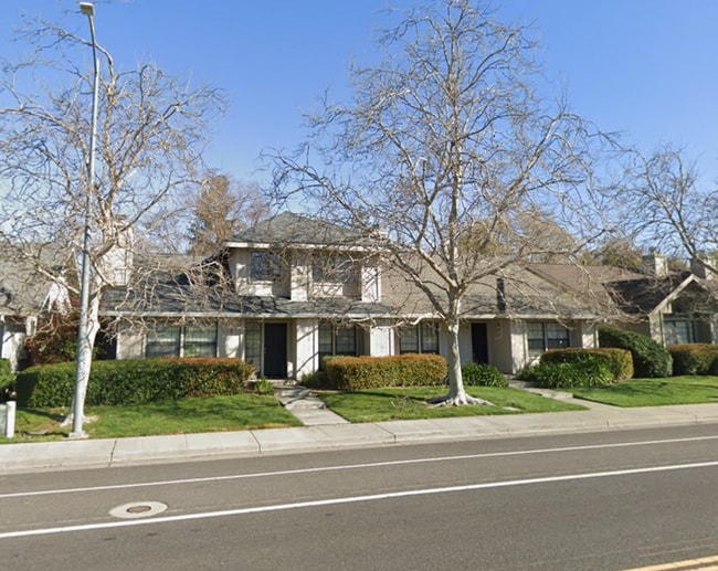 4 br, 2 bath House - 2731 Lillard Drive - 4 br, 2 bath House - 2731 Lillard Drive