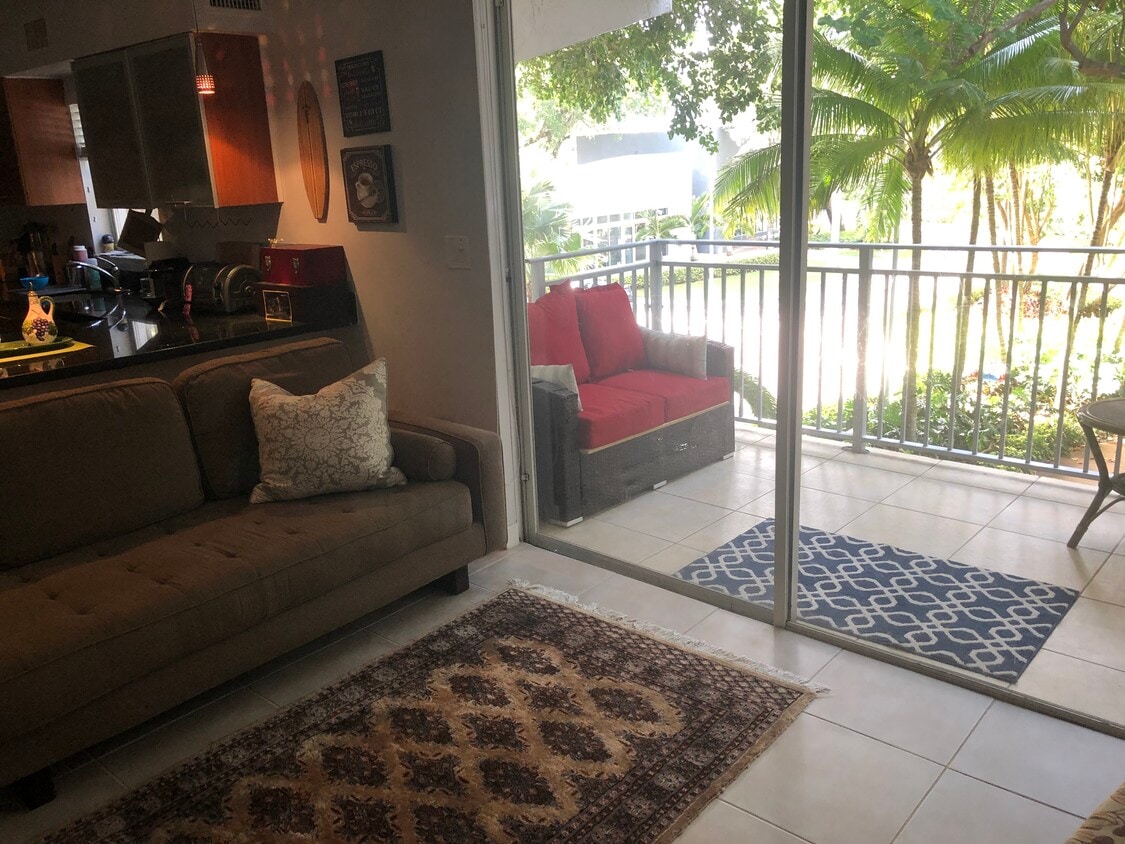 Photo - 777 62nd NE St (Miami, FL)