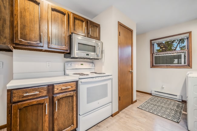 Photo - 1000 W McKinley Ave Unit 1