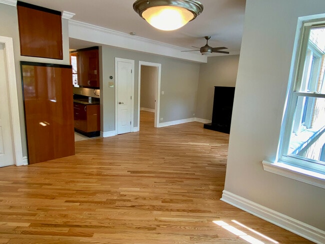 Photo - 2133 N Kedzie Blvd Unit 1