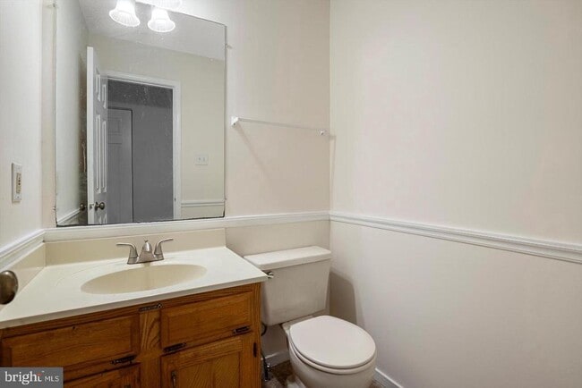 Photo - 206 Emily Ln
