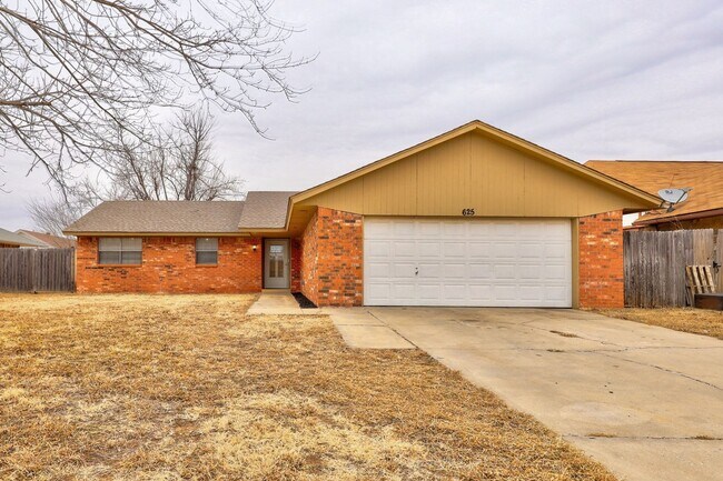 Building Photo - 3 bed 2 bath home in Moore, Ok