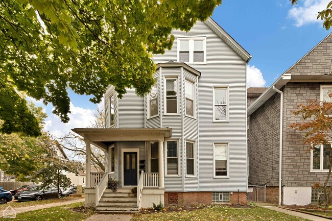 Photo - 2103 W Eastwood Ave Unit 3