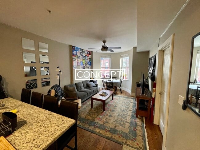 Building Photo - 26 Worthington St Unit 2