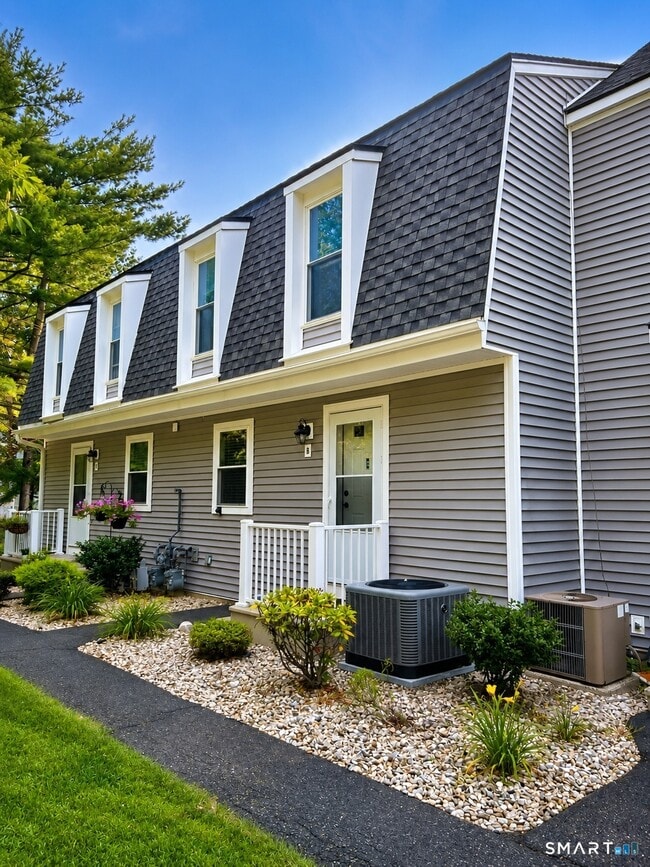 Building Photo - 123 Brittany Farms Rd Unit B