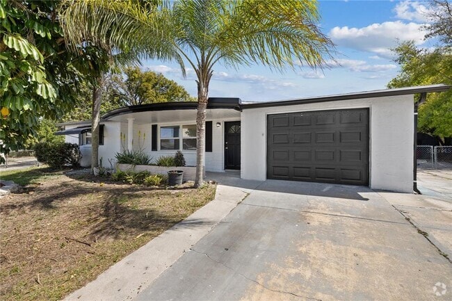 Building Photo - 4430 Shoreline Dr Rental