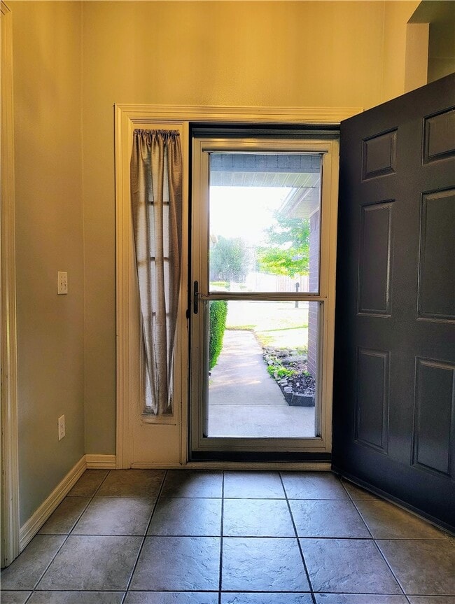Photo - 311 Ketch Ct