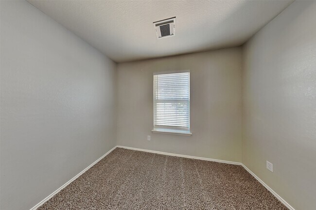 Photo - 5403 Marble Ravine