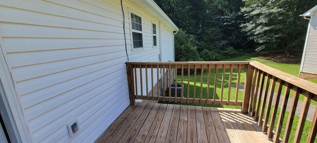 Photo - AFFORDABLE AND SPACIOUS Unit Shady GROVE A